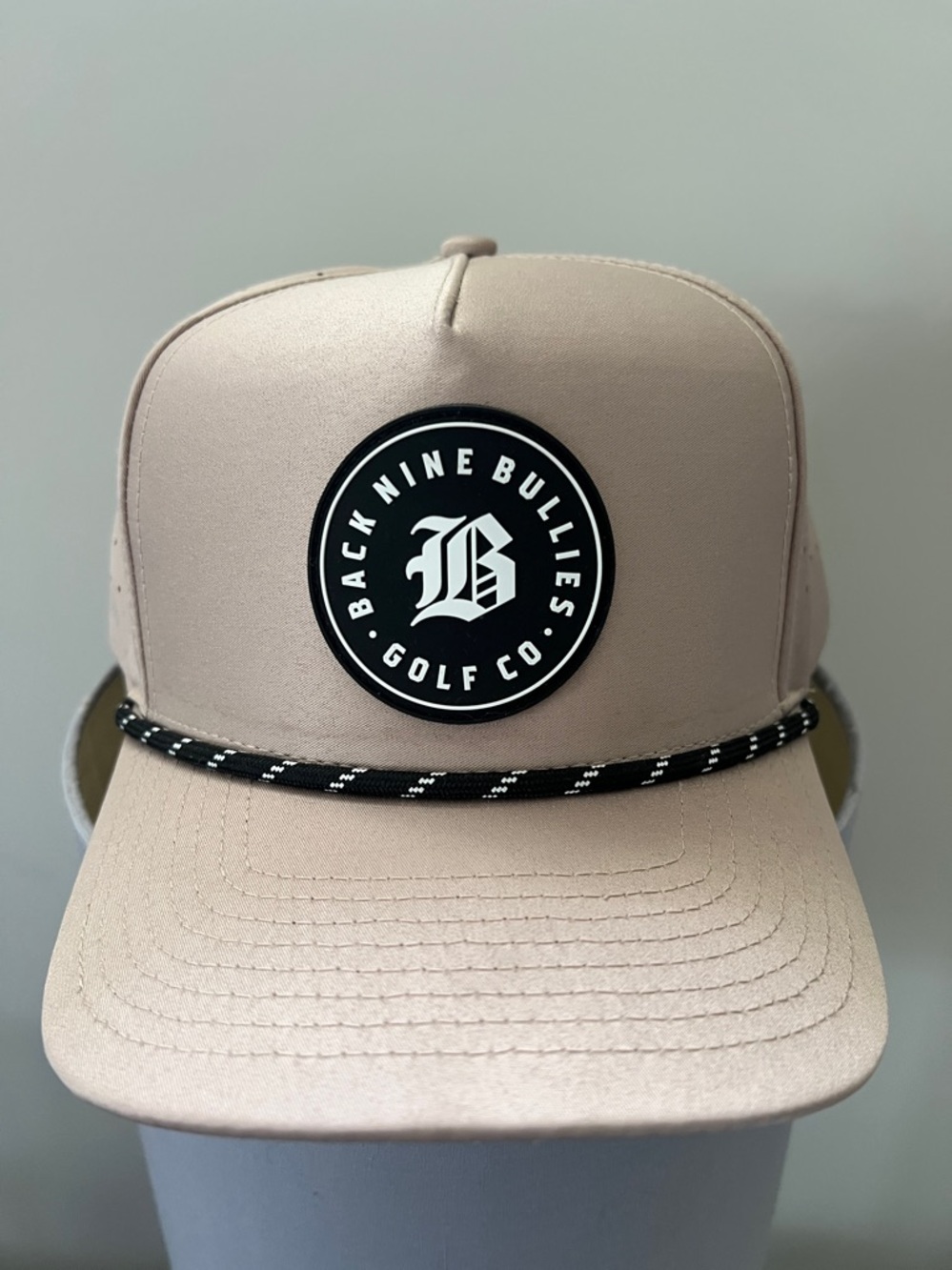 Unity Performance Snapback Beige/Black